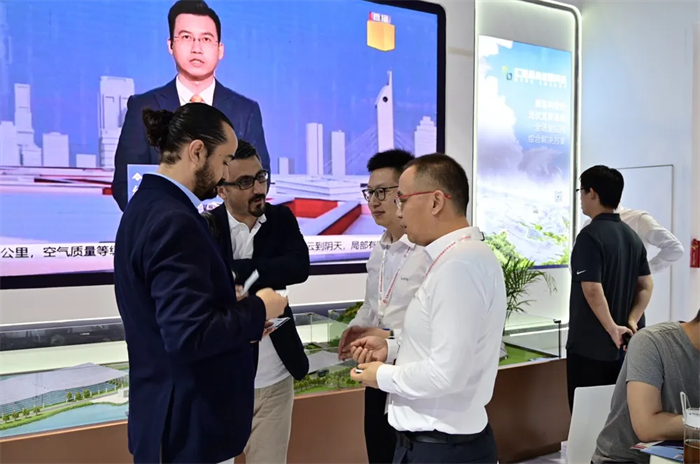 超强人气！2024SNEC 汇耀品尚能源科技柔性光伏支架大放异彩(图3)
