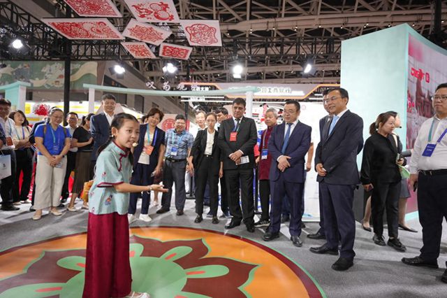 2024年黄河非遗大展精彩启幕(图1)