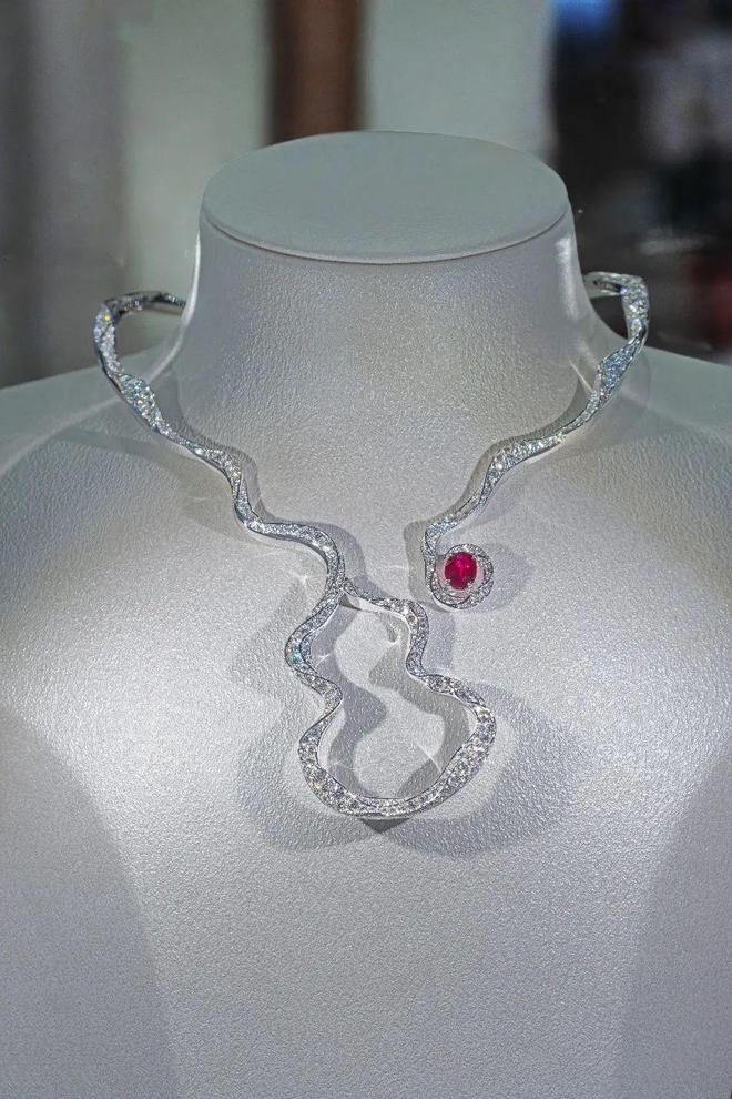 NEWS｜Boucheron宝诗龙宣布肖战成为其全球品牌代言人(图40)