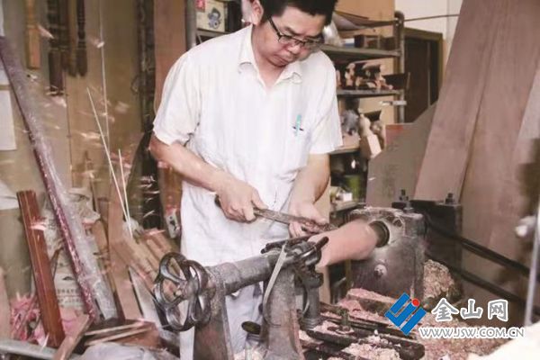 老镇江的车匠铺子(图1)