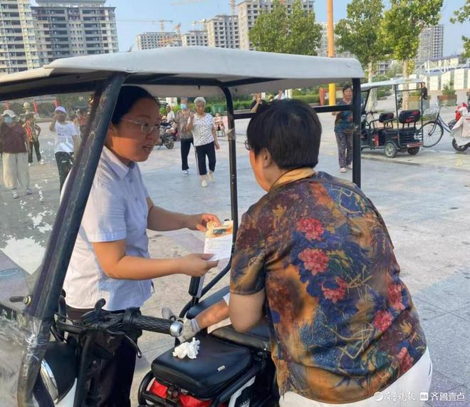 邮储银行聊城市莘县支行积极开展“金融知识宣传月”活动(图1)