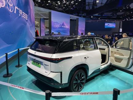 直击实拍！2024广州车展一汽集团“新车合集”抢先看(图5)