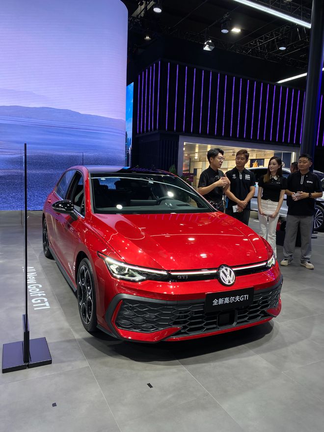 直击实拍！2024广州车展一汽集团“新车合集”抢先看(图16)