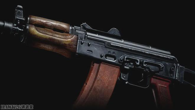 细看：AKS-74U短步枪3D模型 射击游戏的道具 精致还原以假乱真(图2)