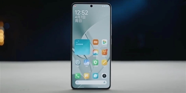 REDMI Turbo 4 Pro明年4月发布：升级骁龙8S至尊版+7K级电池(图2)