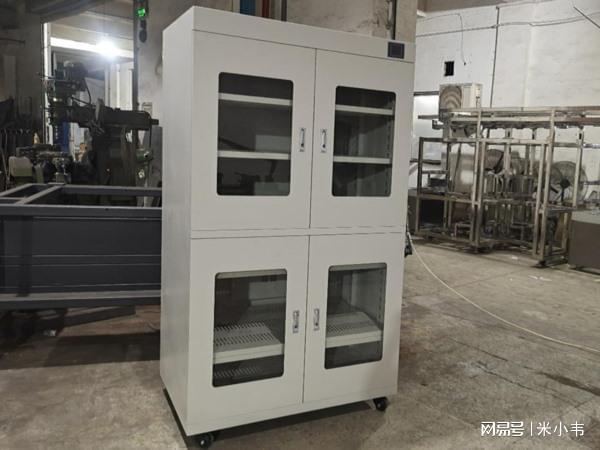 莞深恒源：专业文物展示柜(图2)