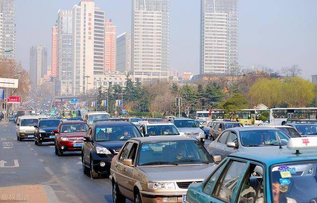 东北第一大城市大连市跟合肥比还有差距(图7)