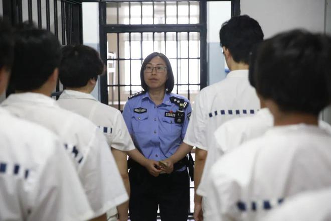 【银幕内外四十年】电影《少年犯》映后40年跟着记者一起踏入未管所……(图6)