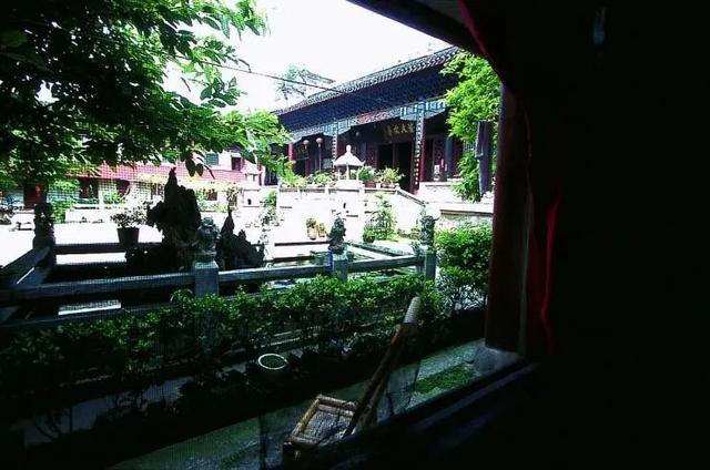 岱峻 四川：中国的避难所(图11)