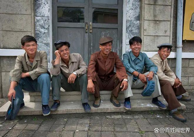朝鲜阶级密码：查三代定终身的生存游戏为何士兵自杀前吞下党证(图5)