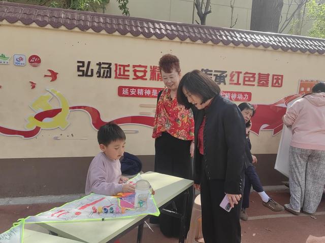 非遗风筝进社区 传统文化焕新光(图2)