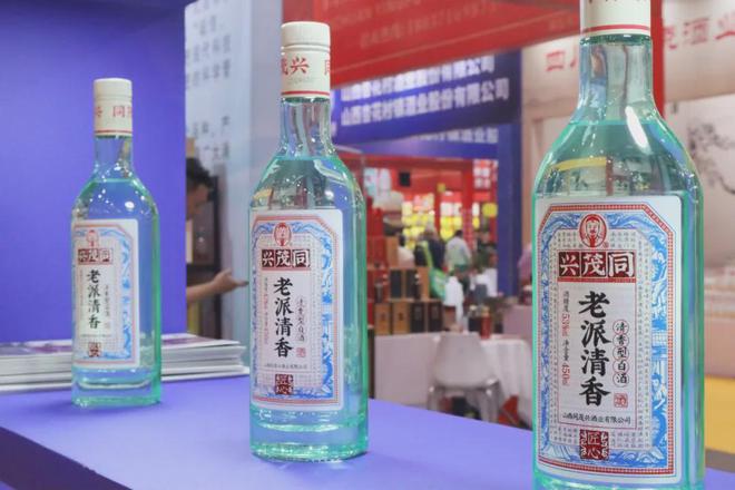 燃爆郑州糖酒会！同茂兴老派清香酒凭“硬实力”圈粉无数(图2)