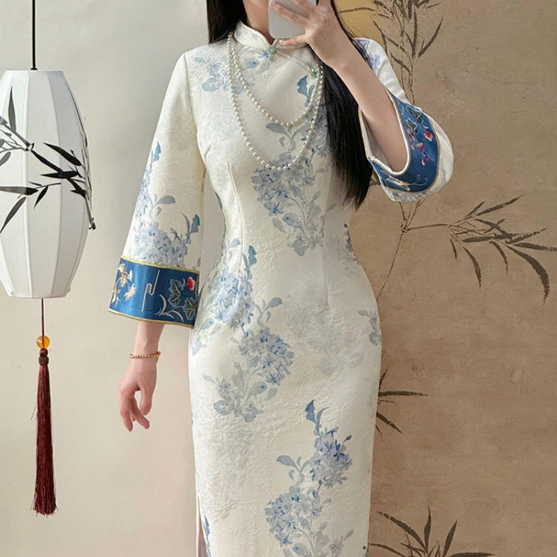 她是女王之女旧衣循环让全欧洲为之疯狂！(图1)