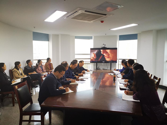 高新区教育系统开展《反间谍法》集中宣传活动(图1)