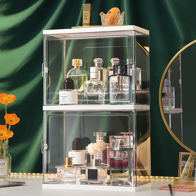 坐拥无限物资我选择黑化 动态漫画第10集在线观看(图1)