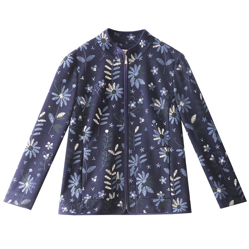 当汉服成为Z世代的“战袍”：一场席卷中国的文化自信浪潮(图1)