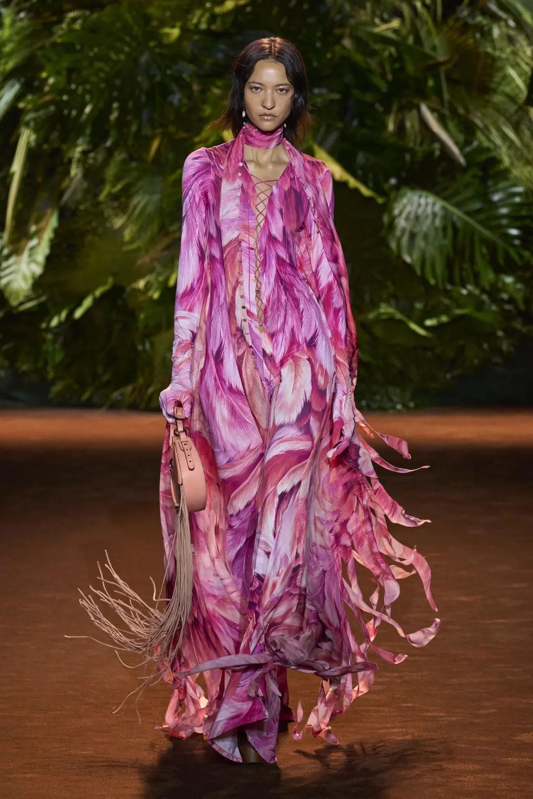 生而热汗姐妹同行 SWEATY BETTY品牌概念快闪店热力启幕(图1)